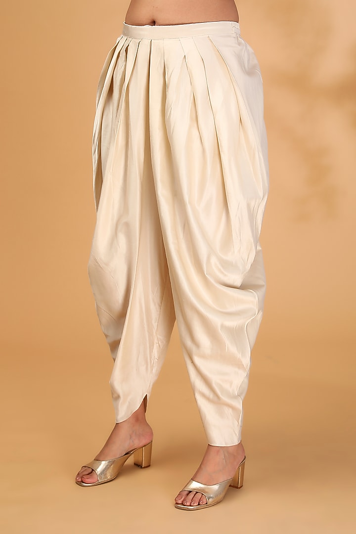 Red Silk Lampi Embroidered Kaftan Set by Prisho at Pernia's Pop Up Shop