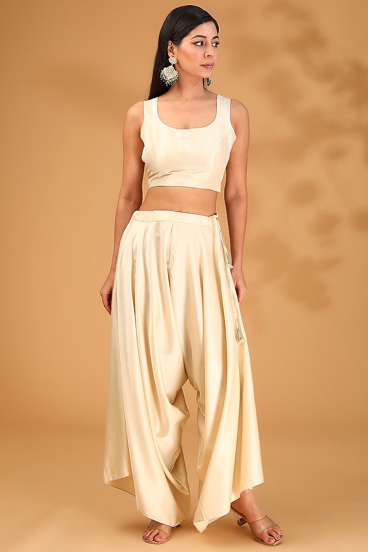 Ivory Organza Resham Embroidered Umbrella Cape Set by Prisho at Pernia's Pop Up Shop