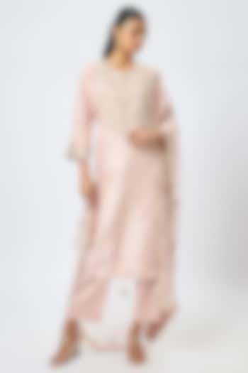 Pink Silk Resham Work Kurta Set by Prisho at Pernia's Pop Up Shop