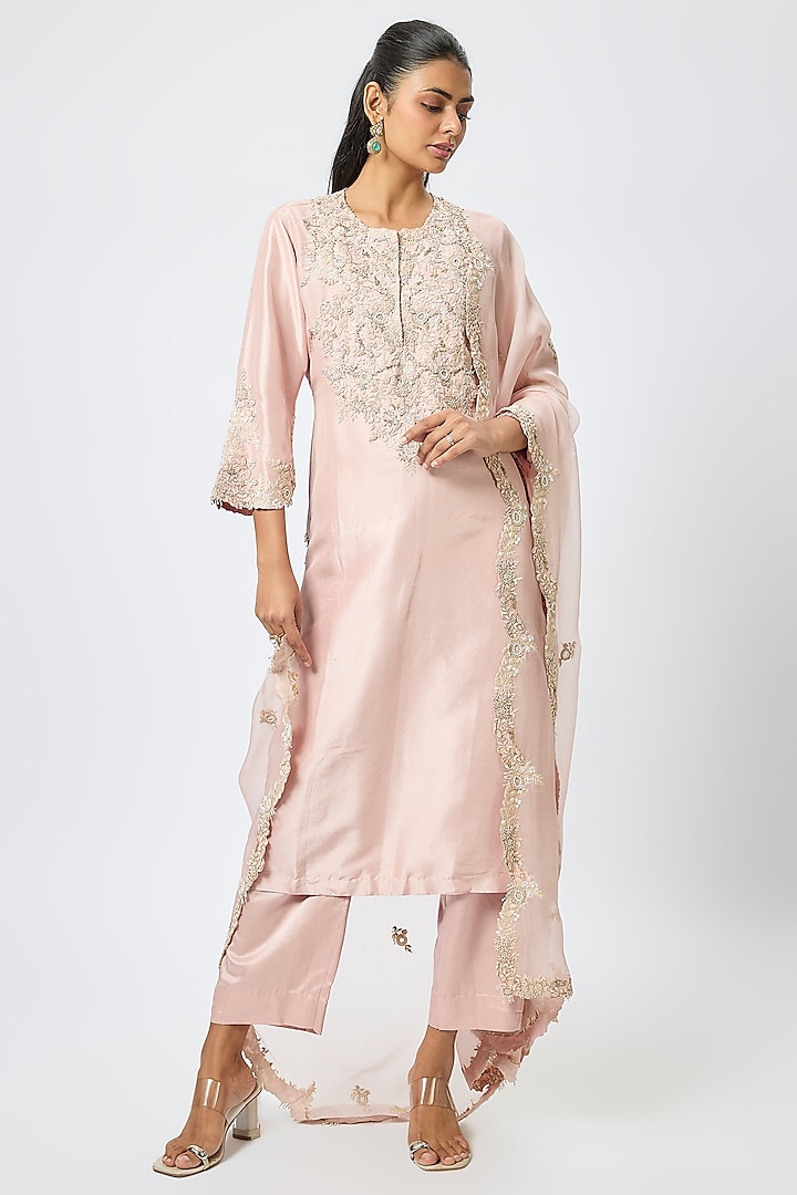 Pink Silk Resham Work Kurta Set by Prisho at Pernia's Pop Up Shop