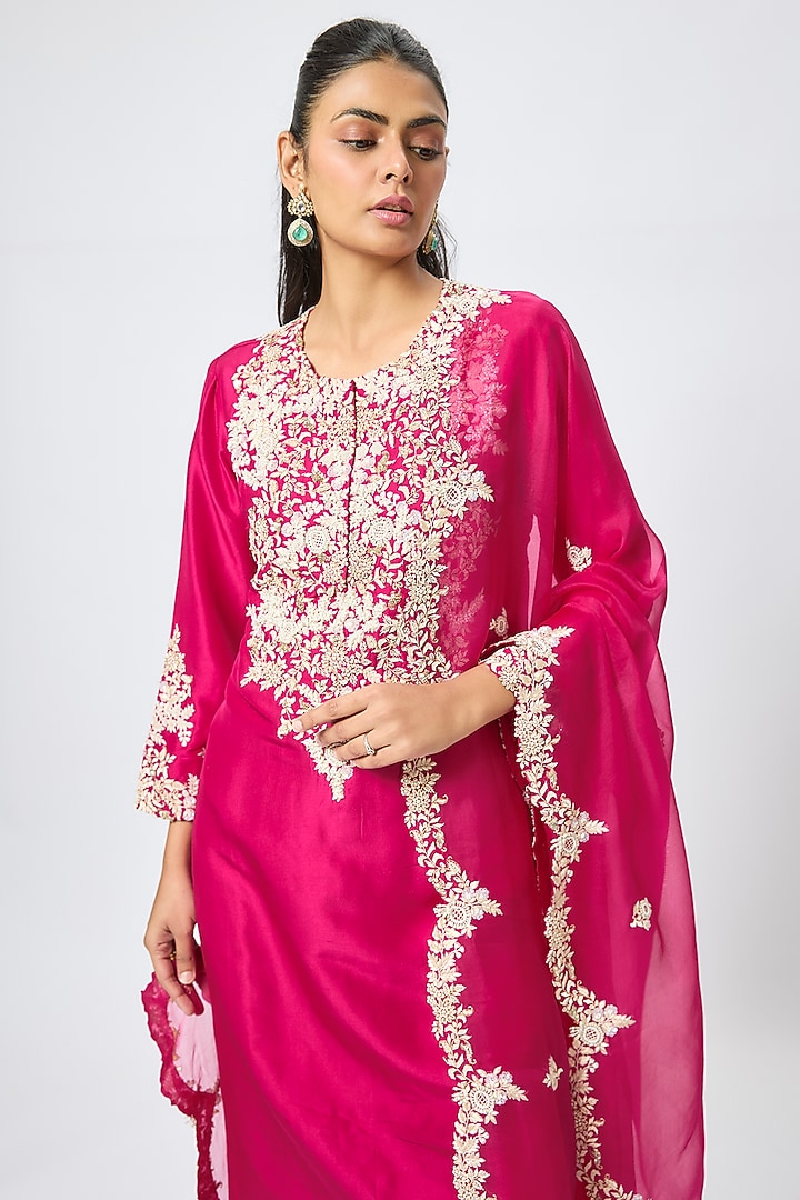 Fuchsia Silk Resham Work Kurta Set by Prisho at Pernia's Pop Up Shop