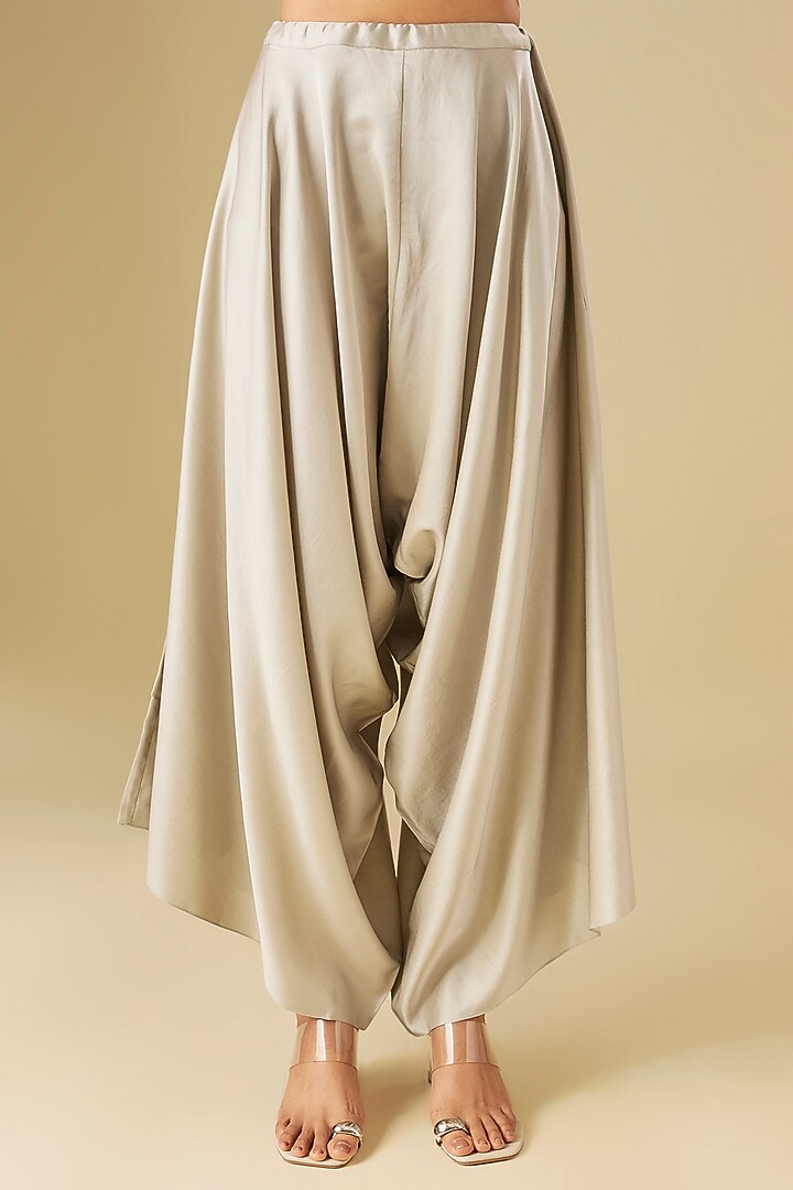 Red Crushed Silk Resham Work Kaftan Set by Prisho at Pernia's Pop Up Shop