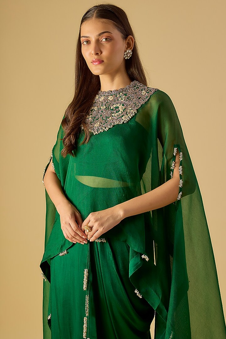 Green Organza Resham & Maal Work Kaftan Set by Prisho at Pernia's Pop Up Shop