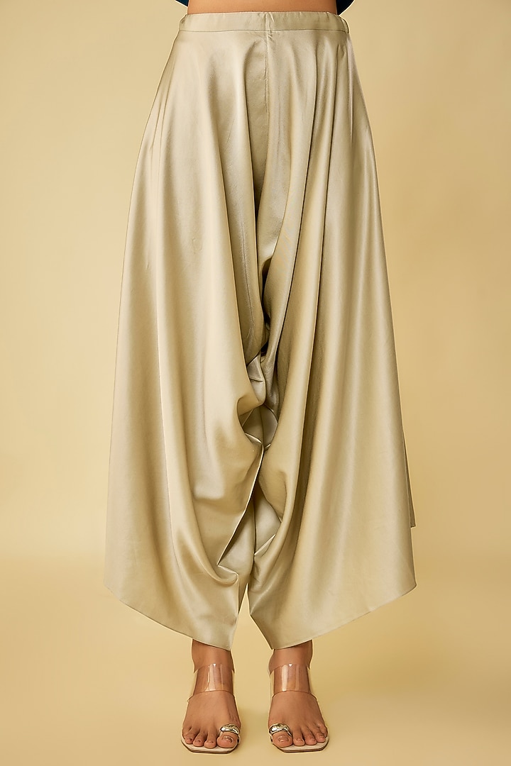 Blue Silk Resham Work Kaftan Set by Prisho at Pernia's Pop Up Shop