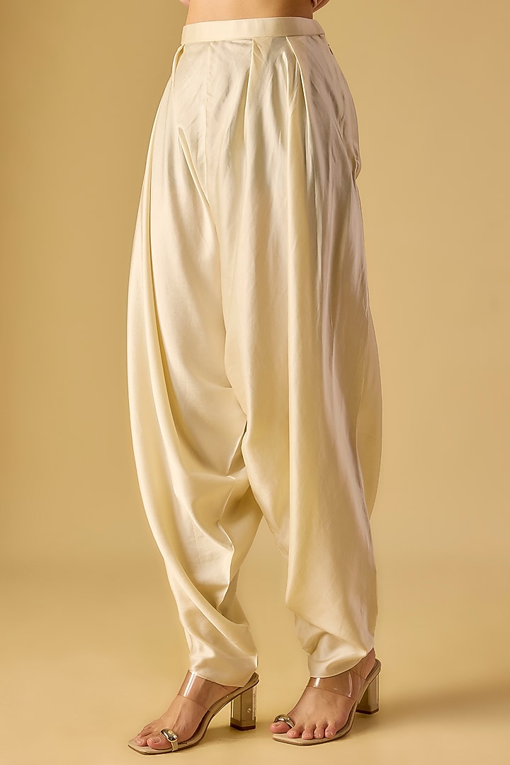 Flamingo Pink Silk Resham Work Kaftan Set by Prisho at Pernia's Pop Up Shop