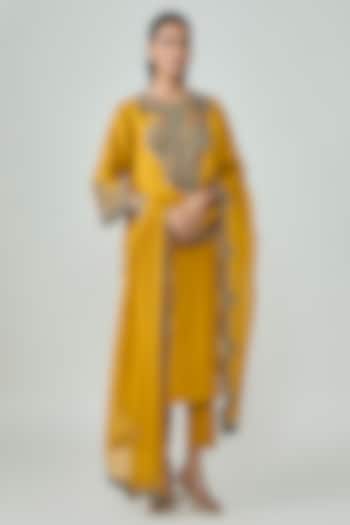 Mustard Silk Dori Embellished Kurta Set by Prisho at Pernia's Pop Up Shop