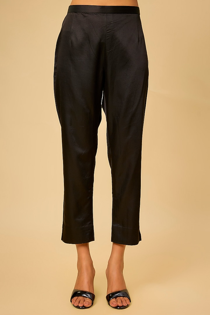 Black Silk Maal Work Kurta Set by Prisho at Pernia's Pop Up Shop