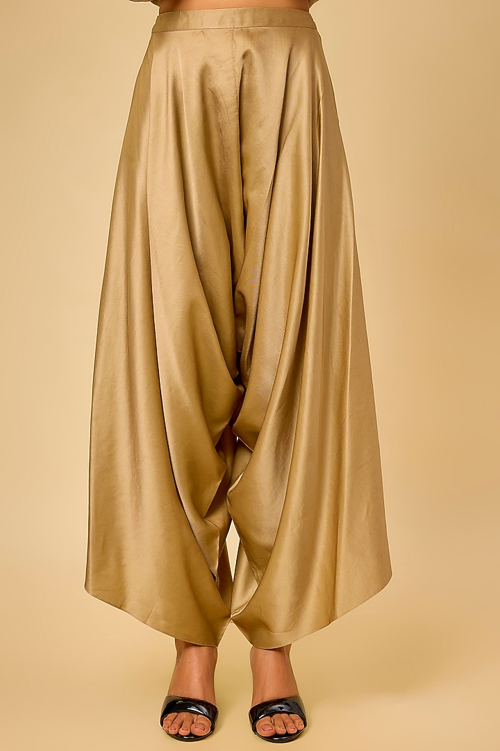 Champagne Tissue Dori Work Kaftan Set by Prisho at Pernia's Pop Up Shop