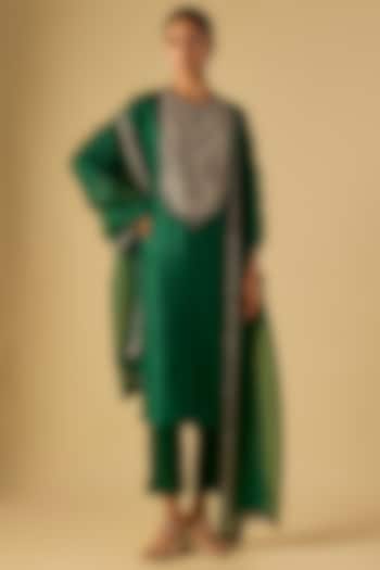 Bottle Green Silk Maal Work Kurta Set by Prisho at Pernia's Pop Up Shop