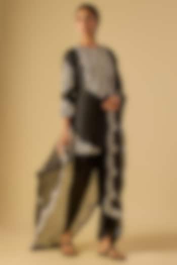 Black Silk Gota Work Kurta Set by Prisho at Pernia's Pop Up Shop