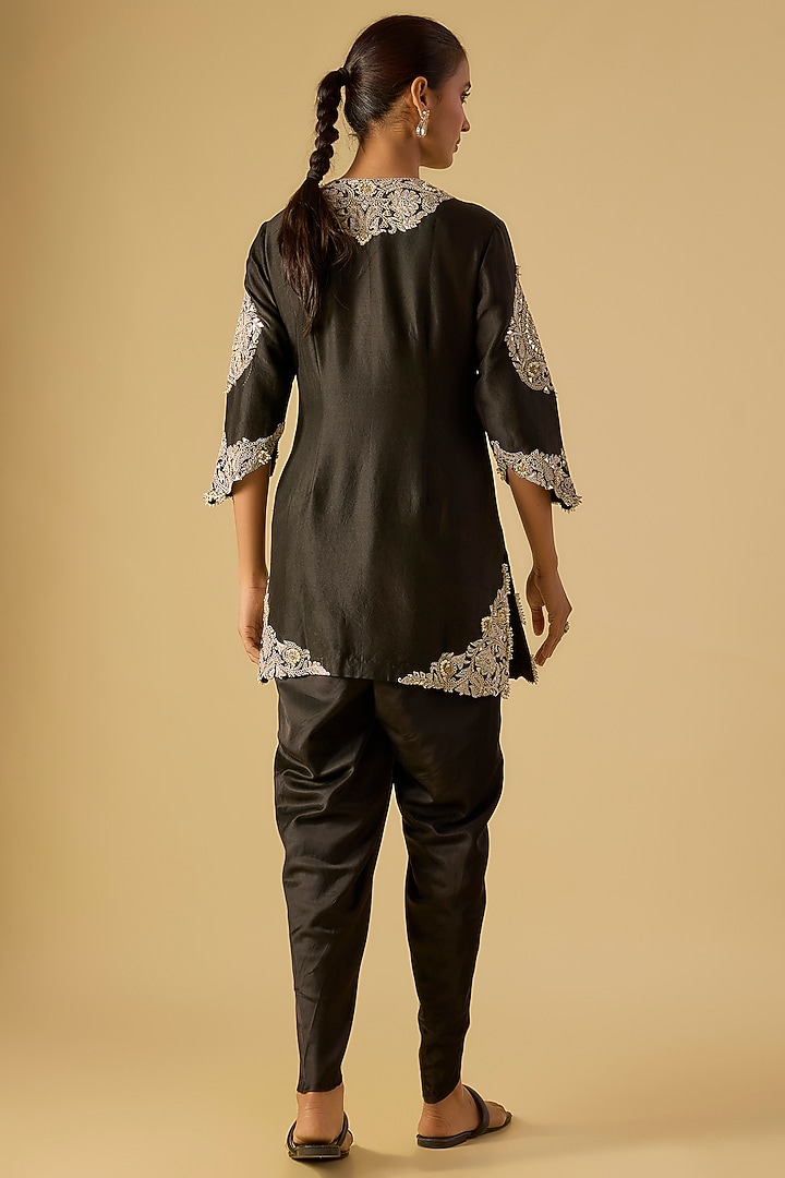 Black Silk Gota Work Kurta Set by Prisho at Pernia's Pop Up Shop