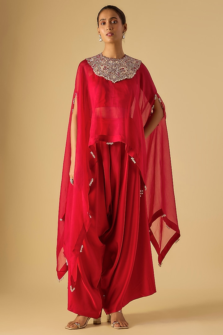Red Organza Resham & Maal Work Kaftan Set by Prisho at Pernia's Pop Up Shop
