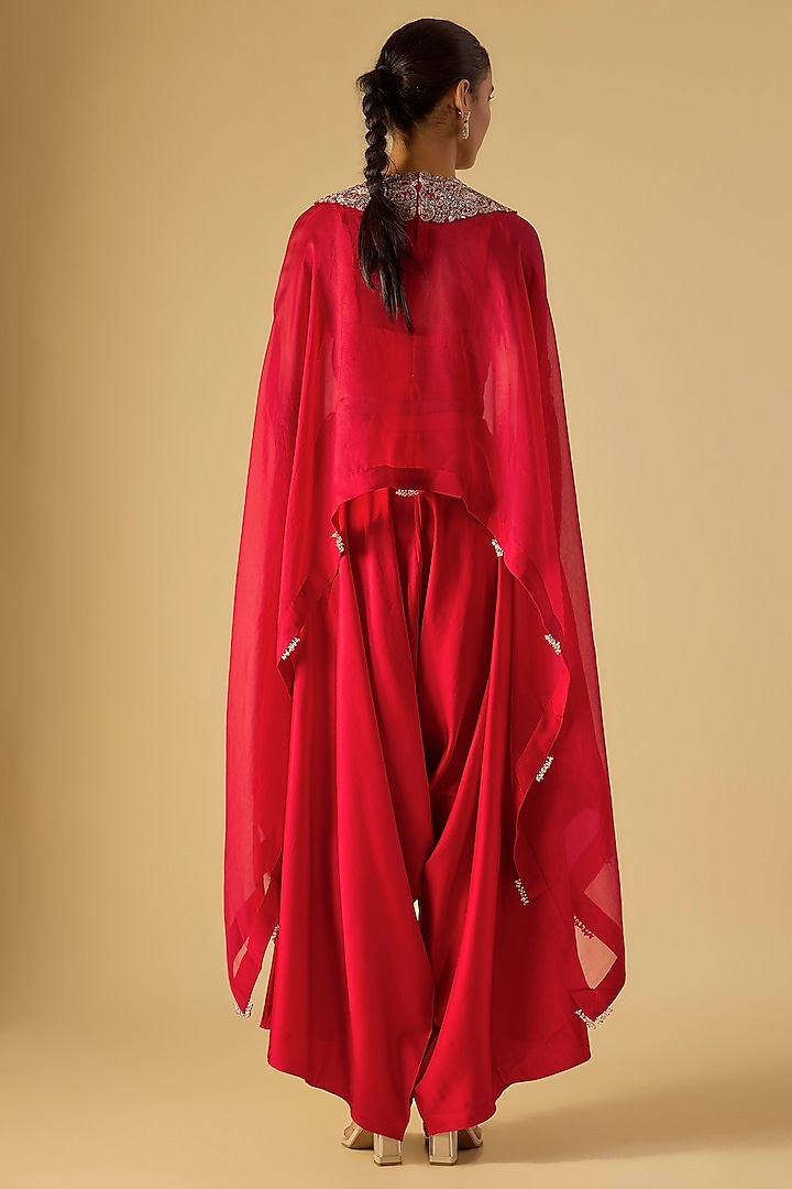 Red Organza Resham & Maal Work Kaftan Set by Prisho at Pernia's Pop Up Shop