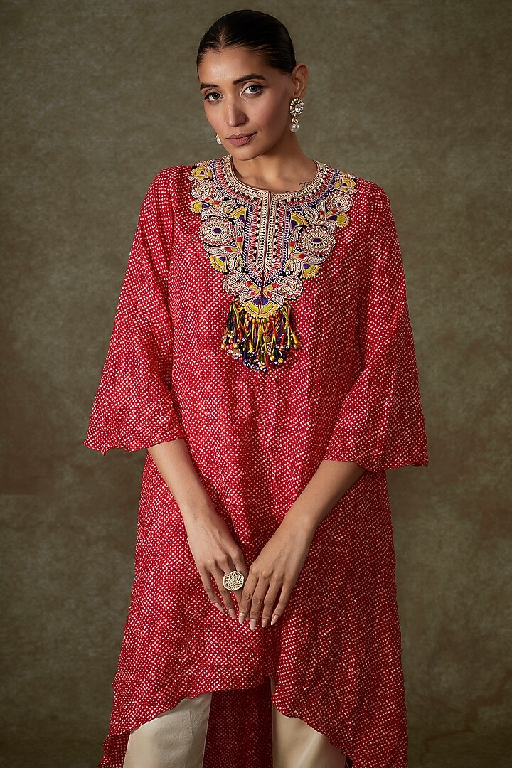 Red Bandhej Embroidered Kaftan Set by Prisho at Pernia's Pop Up Shop