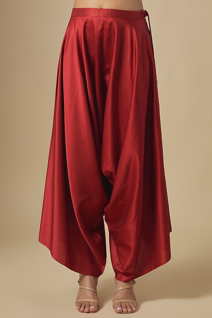 Deep Orange Crushed Silk Dori & Thread Embroidered Kaftan Set by Prisho at Pernia's Pop Up Shop