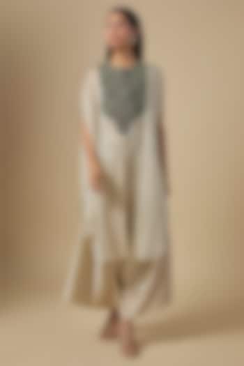 Ivory Tissue Thread Embroidered Kaftan Set by Prisho at Pernia's Pop Up Shop