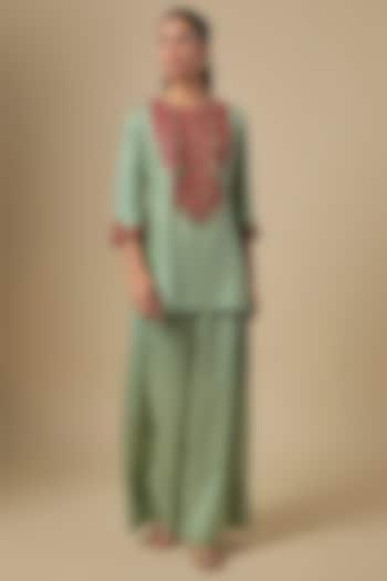 Deep Aqua Silk Thread Embroidered Kurta Set by Prisho at Pernia's Pop Up Shop