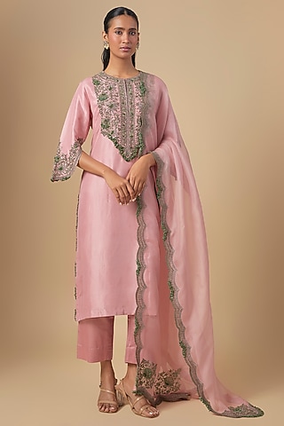 Dark Flamingo Silk Thread Embroidered Kurta Set by Prisho