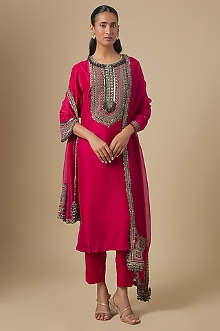 Cherry Red Silk Dori & Thread Embroidered Kurta Set by Prisho