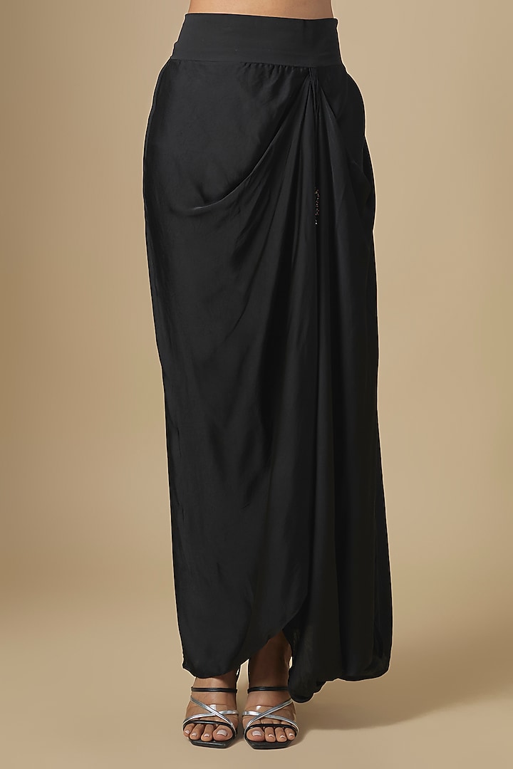 Black Chanderi Dori & Thread Embroidered Jacket Set by Prisho at Pernia's Pop Up Shop