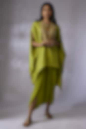 Green Silk Embroidered Kaftan Set by Prisho at Pernia's Pop Up Shop