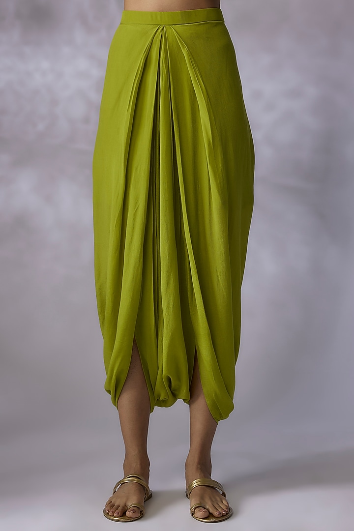 Green Silk Embroidered Kaftan Set by Prisho at Pernia's Pop Up Shop