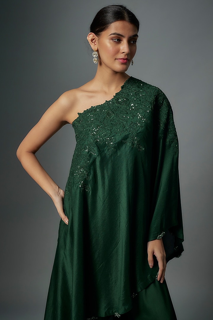 Bottle Green Silk Resham Embroidered One-Shoulder Kurta Set by Prisho at Pernia's Pop Up Shop