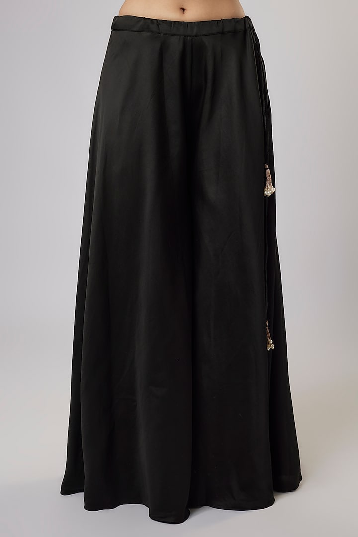 Black Organza Dori & Resham Work Cape Set by Prisho at Pernia's Pop Up Shop