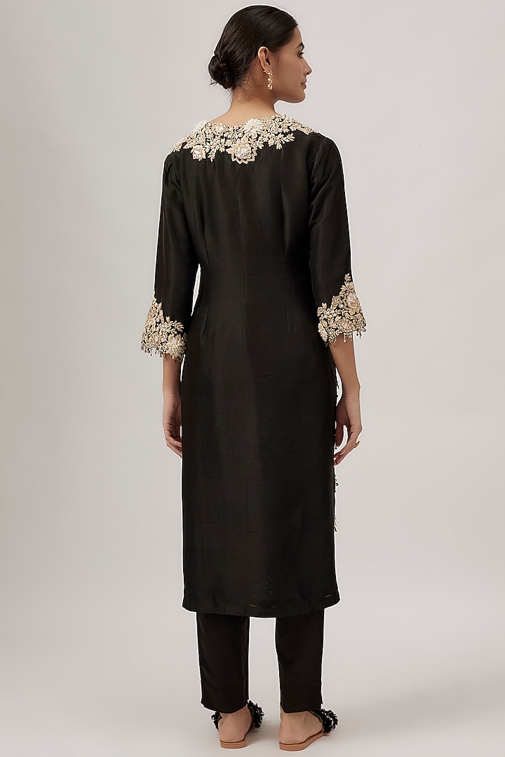 Black Silk Resham & Lampi Work Kurta Set by Prisho at Pernia's Pop Up Shop