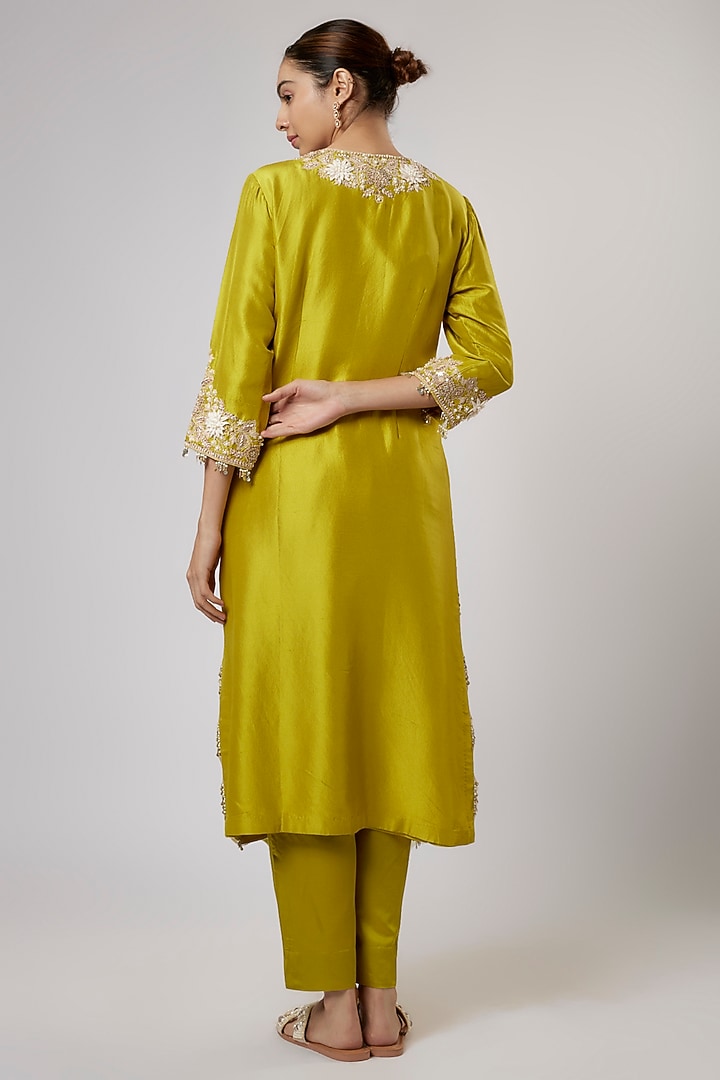 Lime Green Silk Lampi & Resham Work Kurta Set by Prisho at Pernia's Pop Up Shop