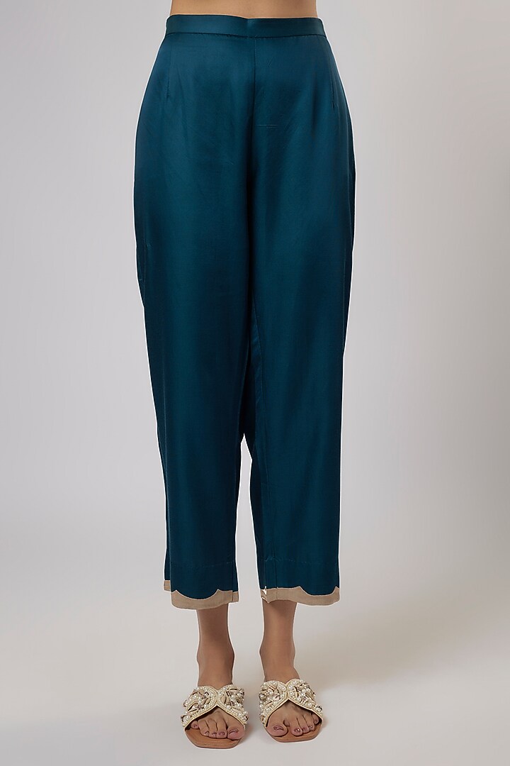 Blue Habutai Silk Resham Work Kaftan Set by Prisho at Pernia's Pop Up Shop