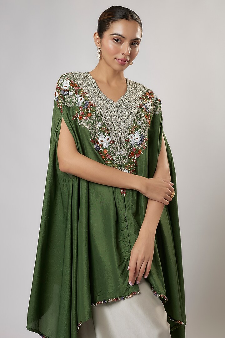 Green Silk Thread Work Kaftan Set by Prisho at Pernia's Pop Up Shop