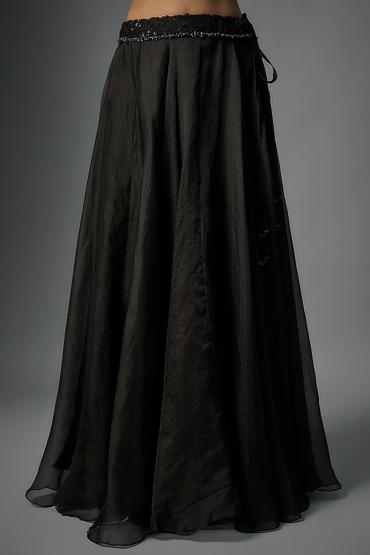 Black Organza Maal Embroidered Cape Set by Prisho at Pernia's Pop Up Shop