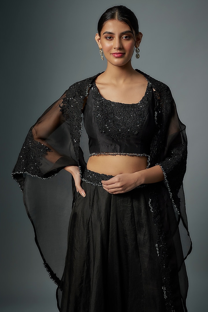 Black Organza Maal Embroidered Cape Set by Prisho at Pernia's Pop Up Shop
