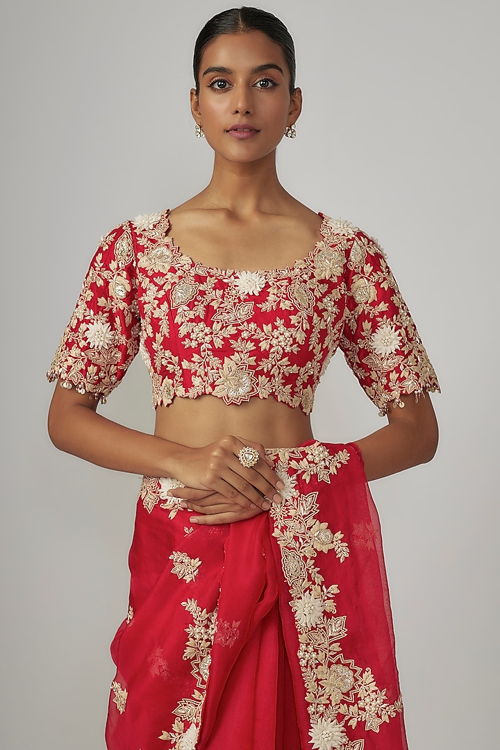 Red Organza Resham & 3D Floral Work Reception Saree Set by Prisho at Pernia's Pop Up Shop