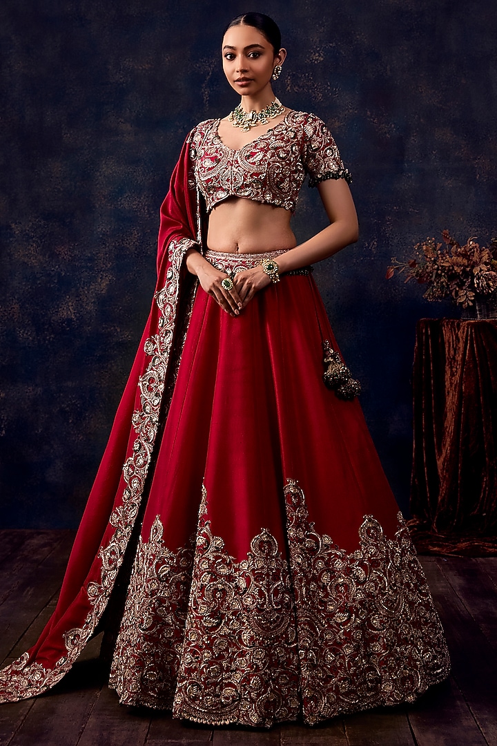 Cherry Red Silk Mirror Embroidered Bridal Lehenga Set by Prisho at Pernia's Pop Up Shop