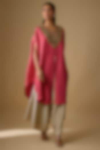 Deep Coral Silk Thread Work Kaftan Set by Prisho at Pernia's Pop Up Shop