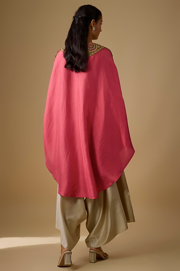 Deep Coral Silk Thread Work Kaftan Set by Prisho at Pernia's Pop Up Shop