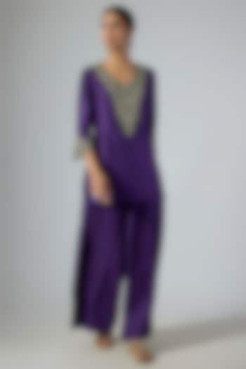Dark Purple Silk Thread Embroidered Kurta Set by Prisho at Pernia's Pop Up Shop