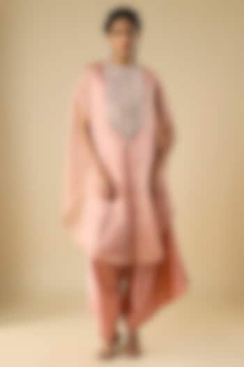 Dark Flamingo Pink Tissue Resham Work Kaftan Set by Prisho at Pernia's Pop Up Shop