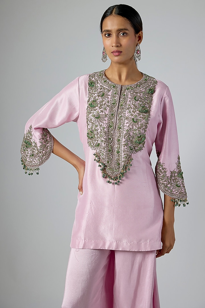 Lavender Silk Thread Embroidered Kurta Set by Prisho at Pernia's Pop Up Shop