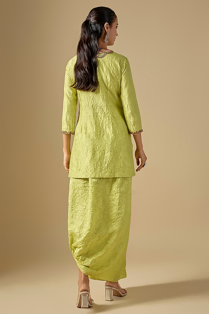 Lemon Green Crushed Silk Thread Work Kurta Set by Prisho at Pernia's Pop Up Shop