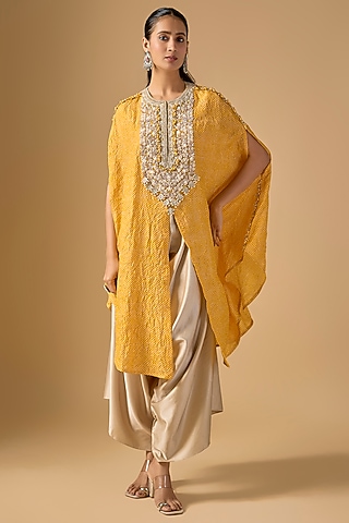 Mustard Bandhej Kaftan Set by Prisho