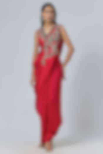 Red Silk Thread Embroidered Draped Skirt Wedding Saree Set by Prisho at Pernia's Pop Up Shop