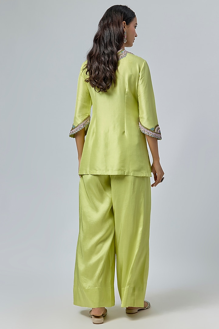 Lemon Green Silk Thread Embroidered Kurta Set by Prisho at Pernia's Pop Up Shop