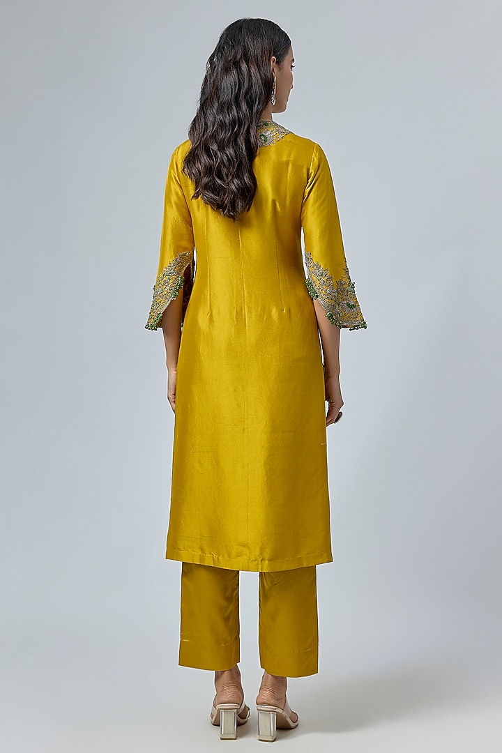 Mustard Silk Thread Embroidered Kurta Set by Prisho at Pernia's Pop Up Shop