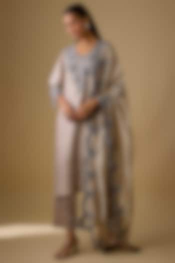 Champagne Silk Embroidered Kurta Set by Prisho at Pernia's Pop Up Shop