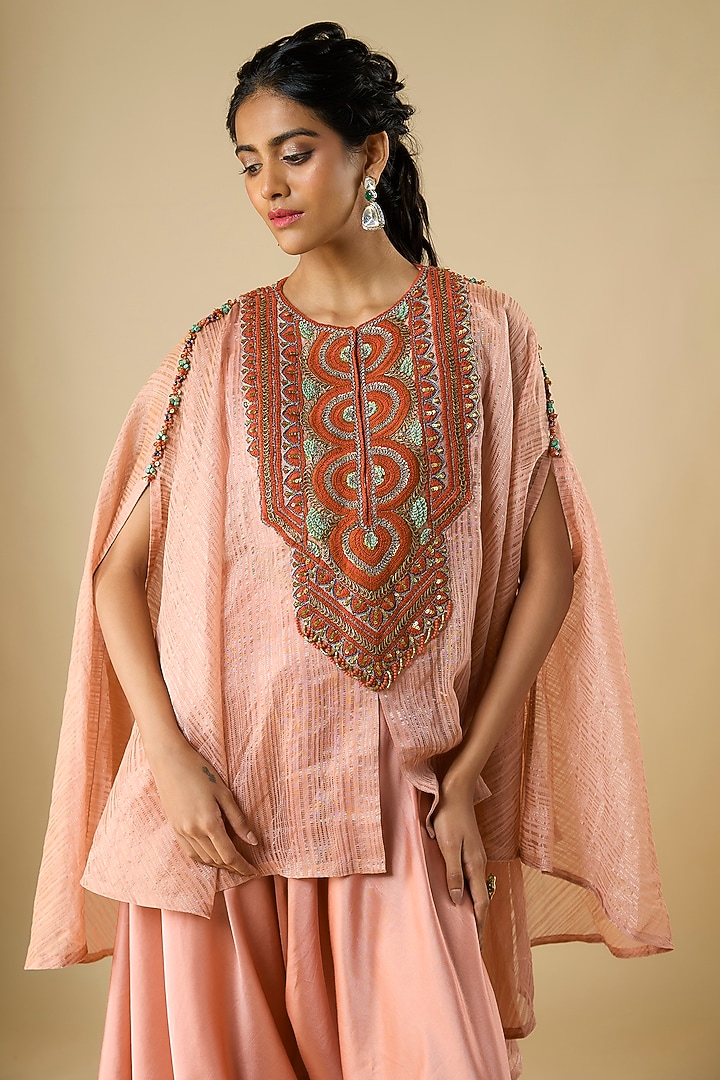 Dark Flamingo Pink Tissue Thread Work Kaftan Set by Prisho at Pernia's Pop Up Shop