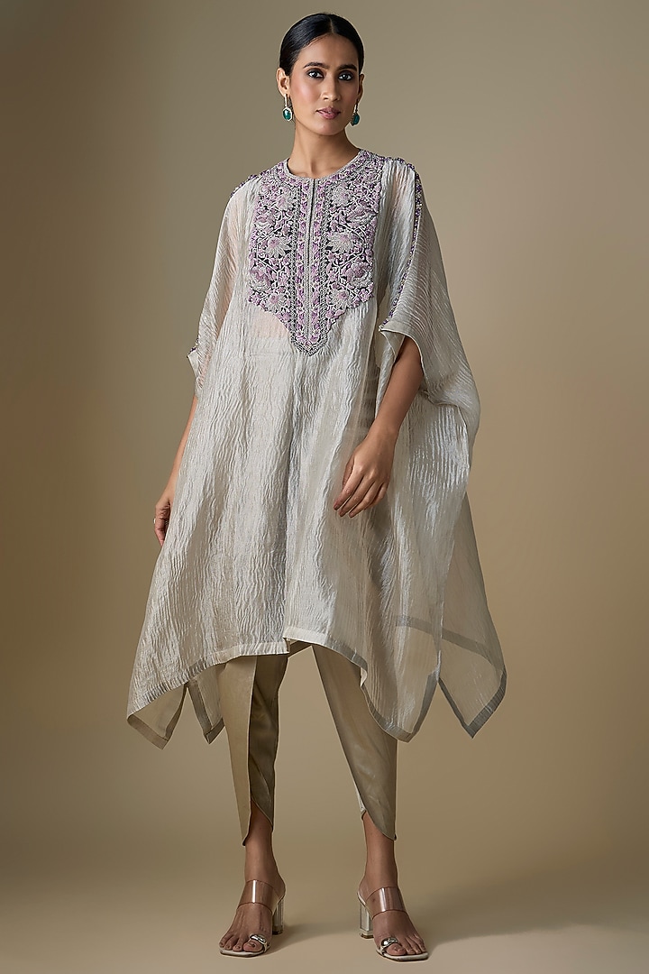Lavender Crushed Tissue Thread Work Kaftan Set by Prisho at Pernia's Pop Up Shop
