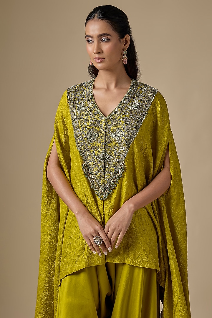 Lime Green Crushed Silk Thread Work Kaftan Set by Prisho at Pernia's Pop Up Shop